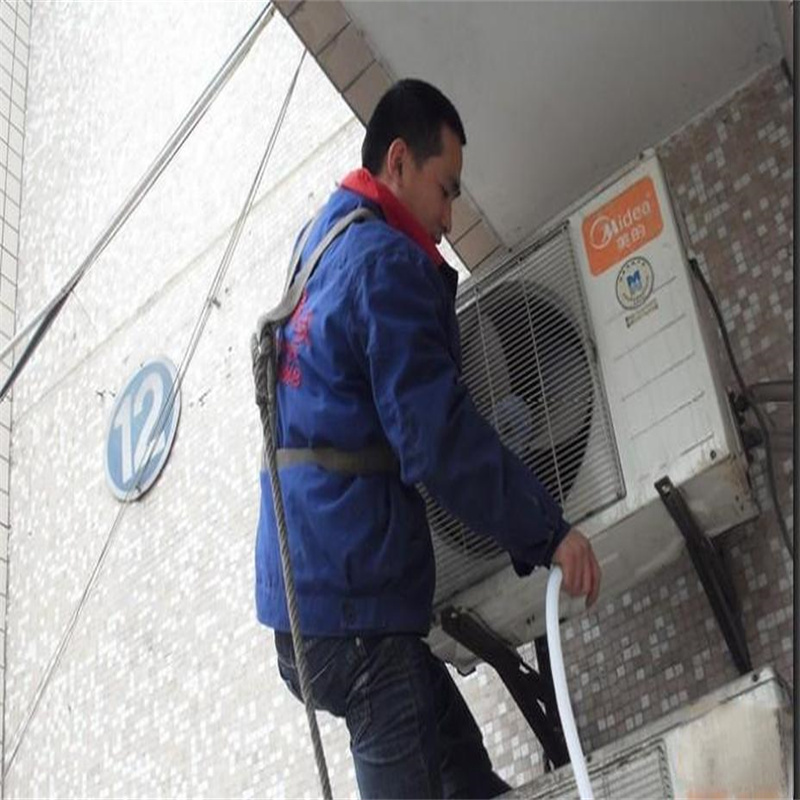 深圳布吉街安装空调外机需要多少钱